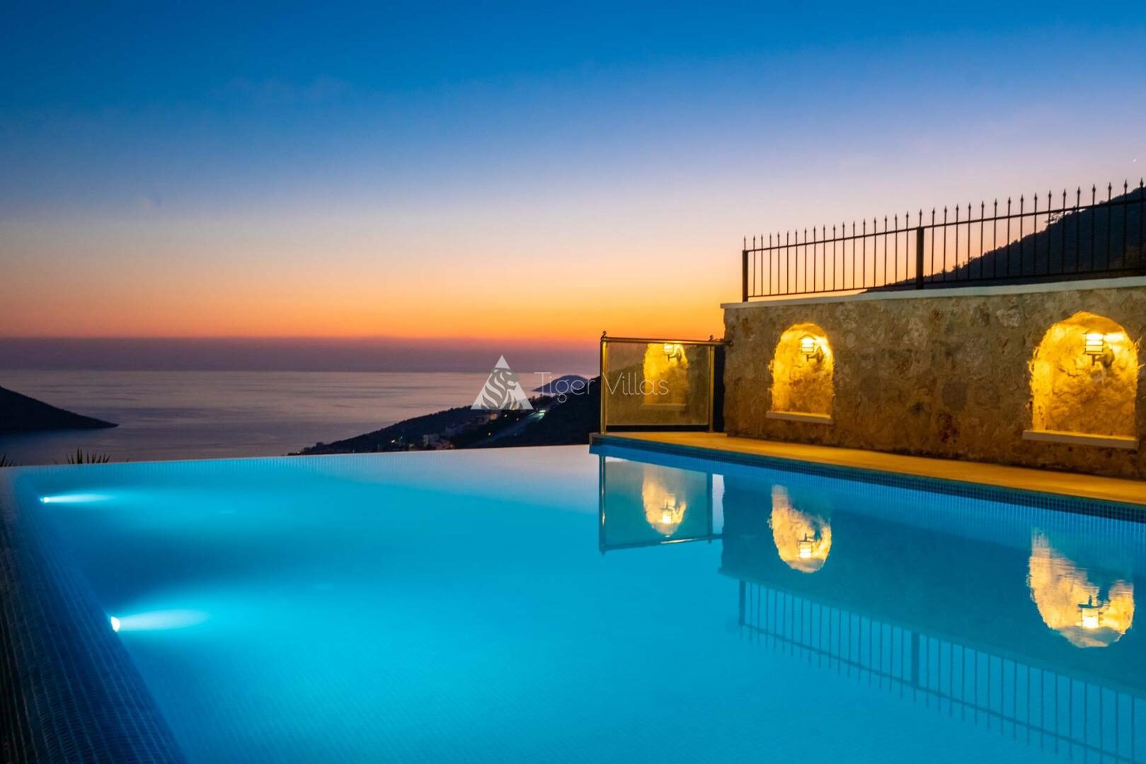 Villa İn The Sky — 75