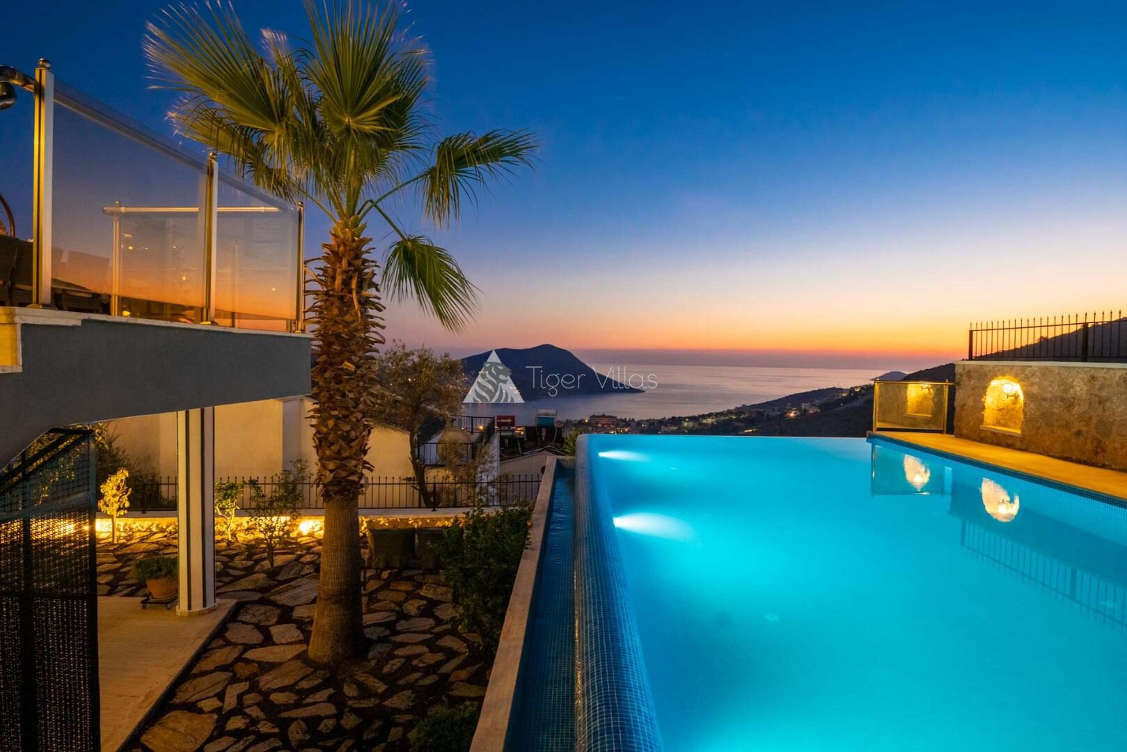 Villa İn The Sky — 76