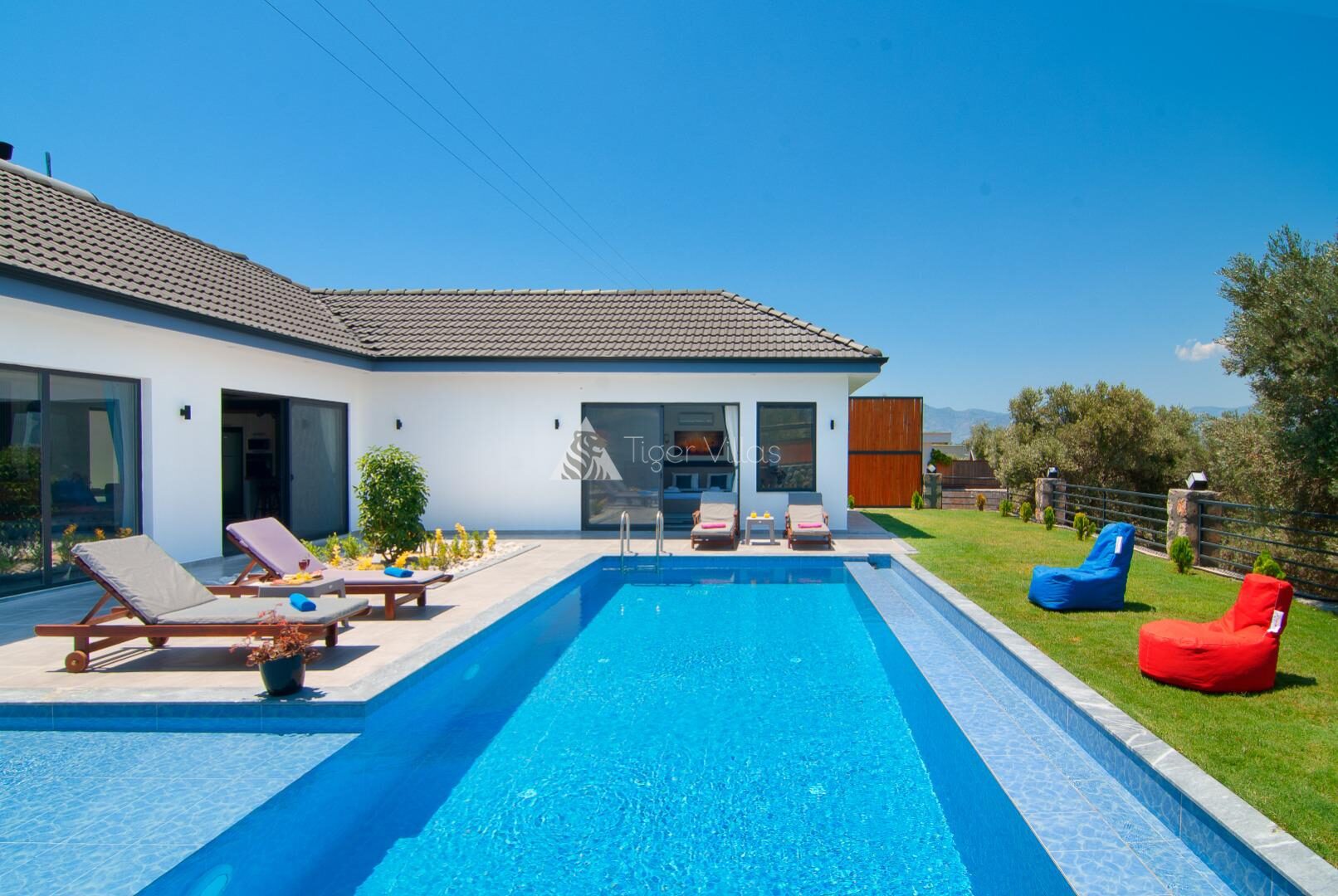 Villa Melo — 4