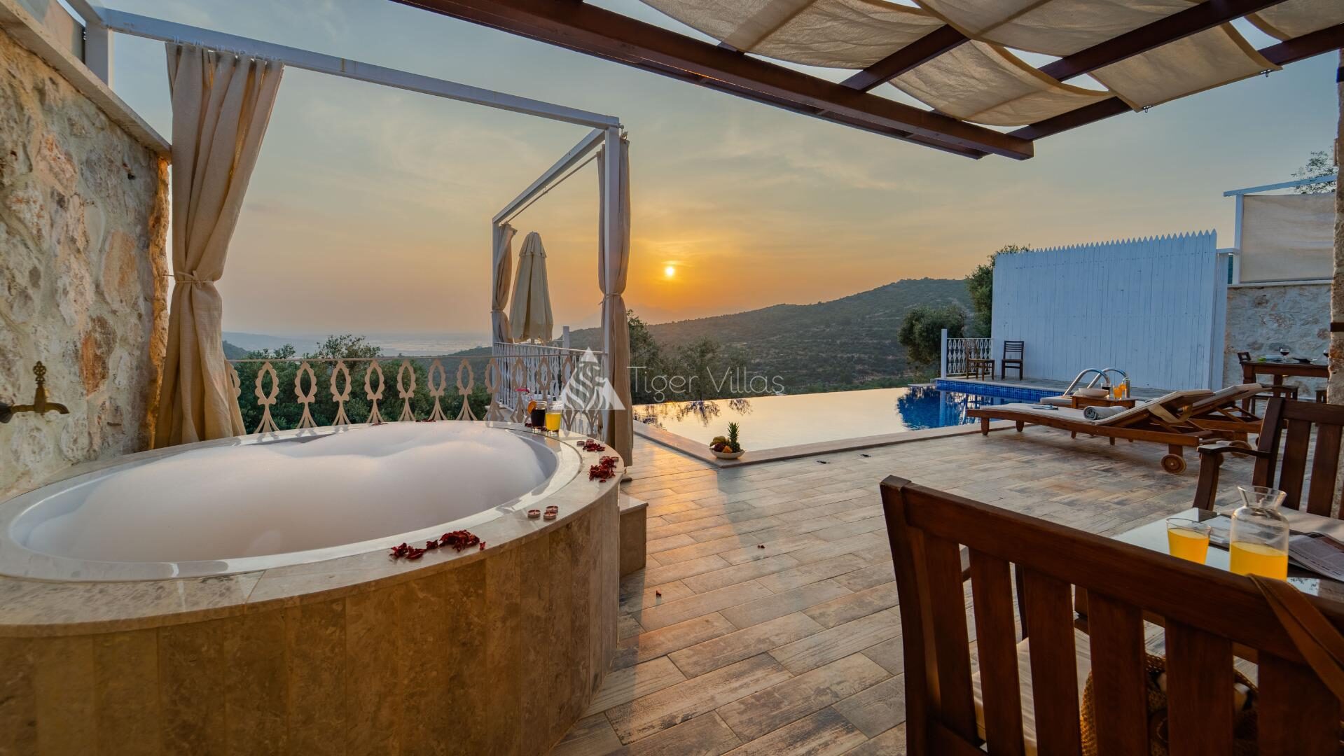 Villa Selen Jacuzzi, sauna & hammam 4 – villa for rent in Üzümlü