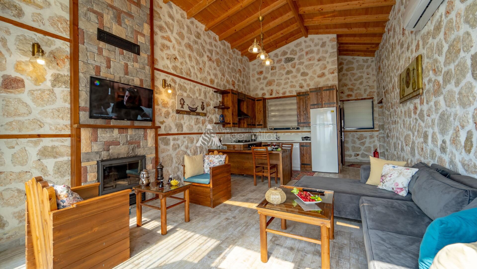 Villa Selen Living room 1 – villa for rent in Üzümlü