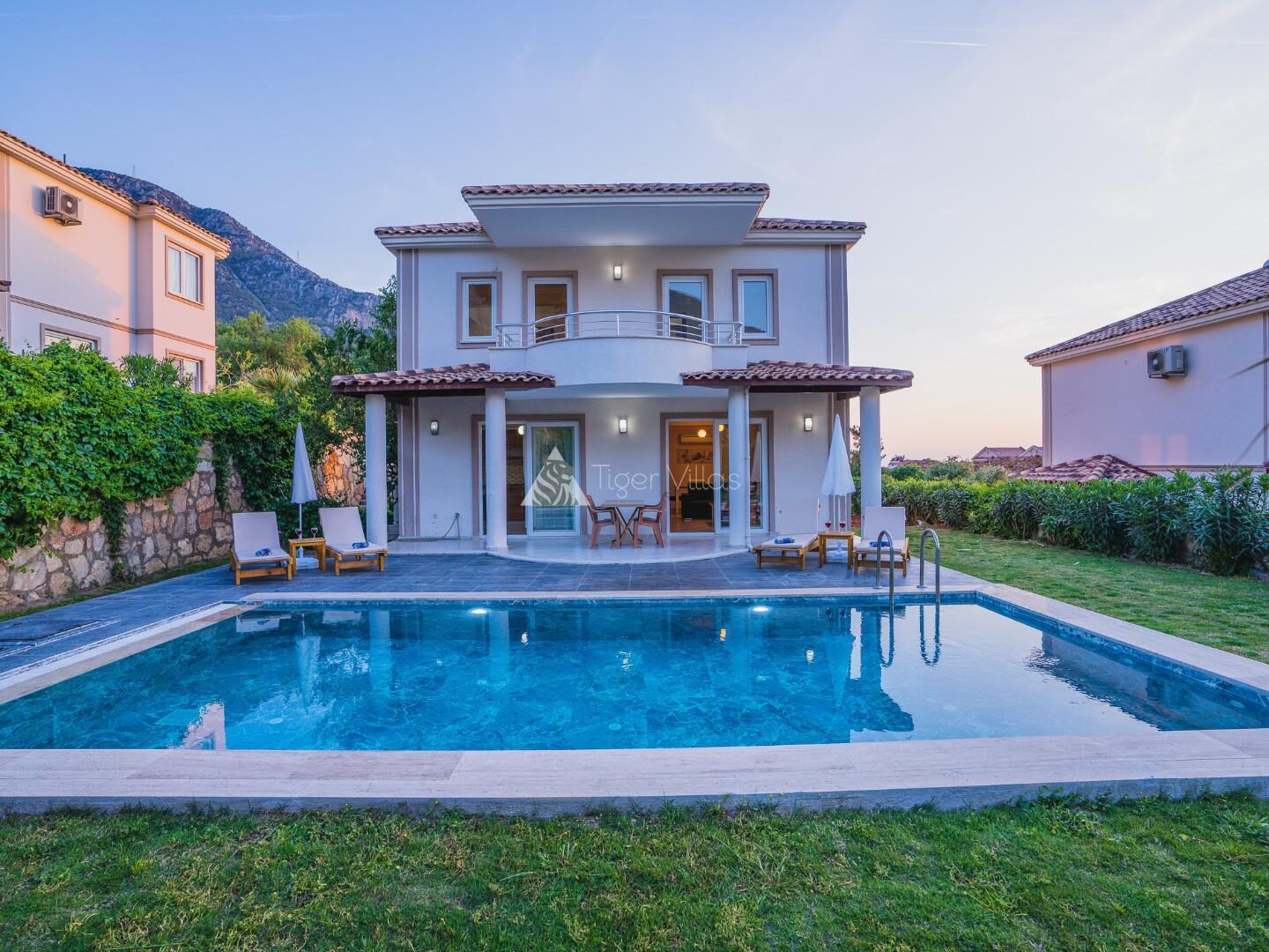 Villa Royal Ovacık 11 — 12