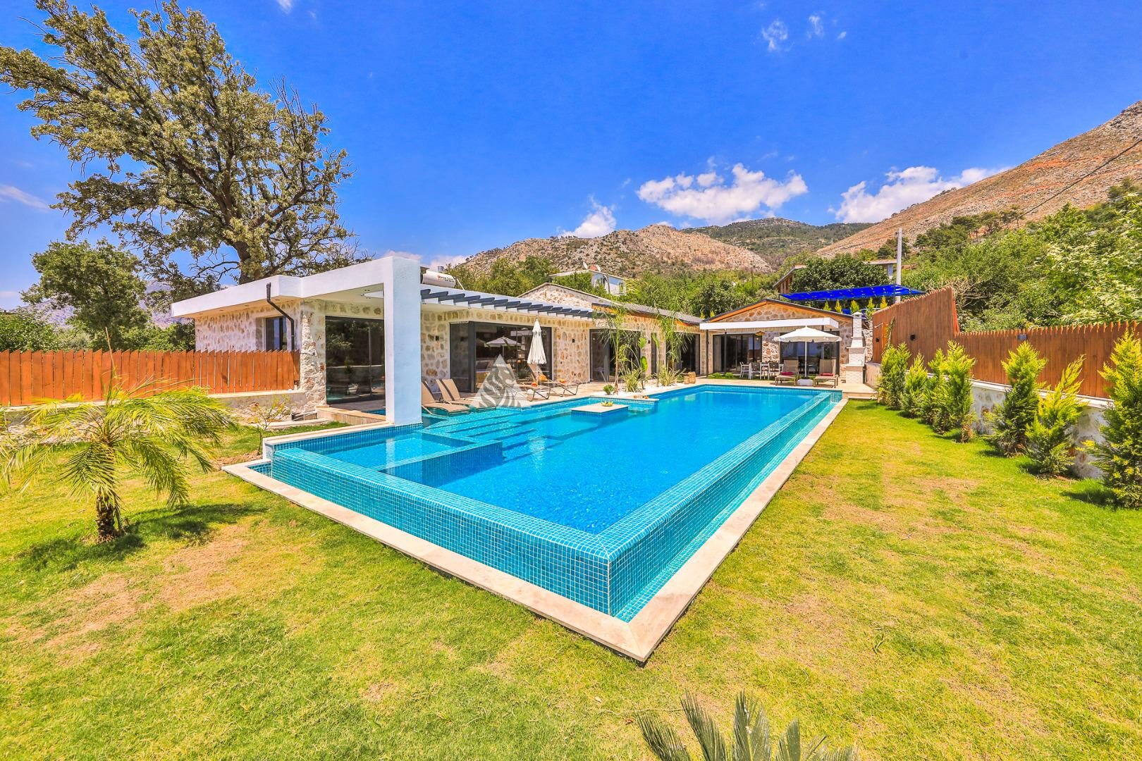 Villa Konak — 2