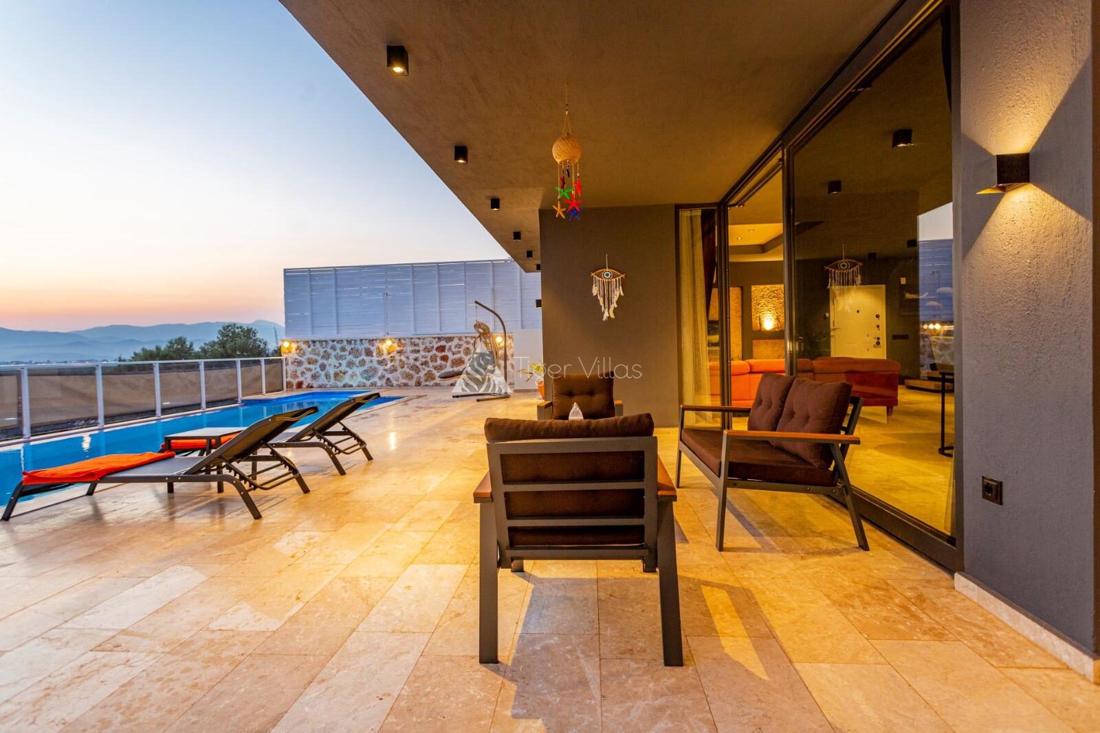 Villa Likya Black – villa for rent in Yeşilköy