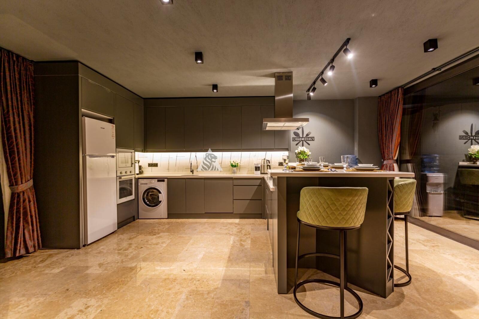Villa Likya Black – villa for rent in Yeşilköy