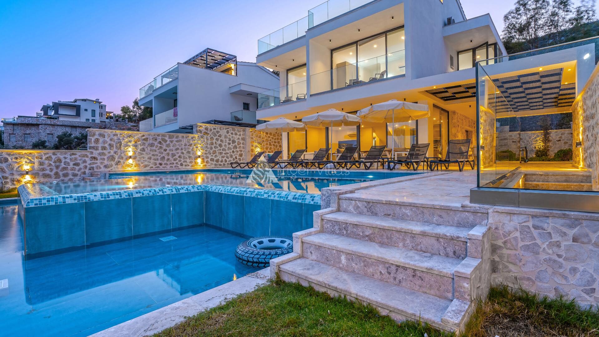 Villa Lion — 2