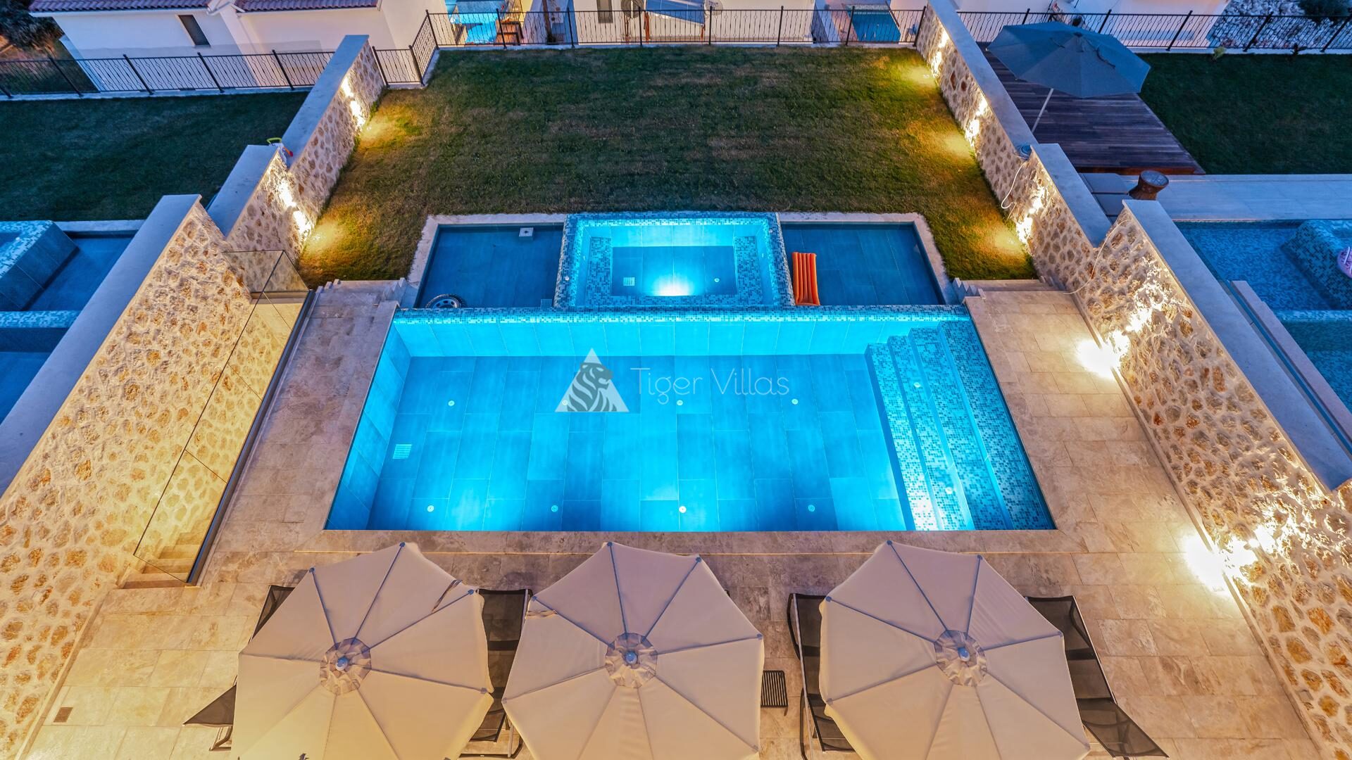Villa Lion — 16