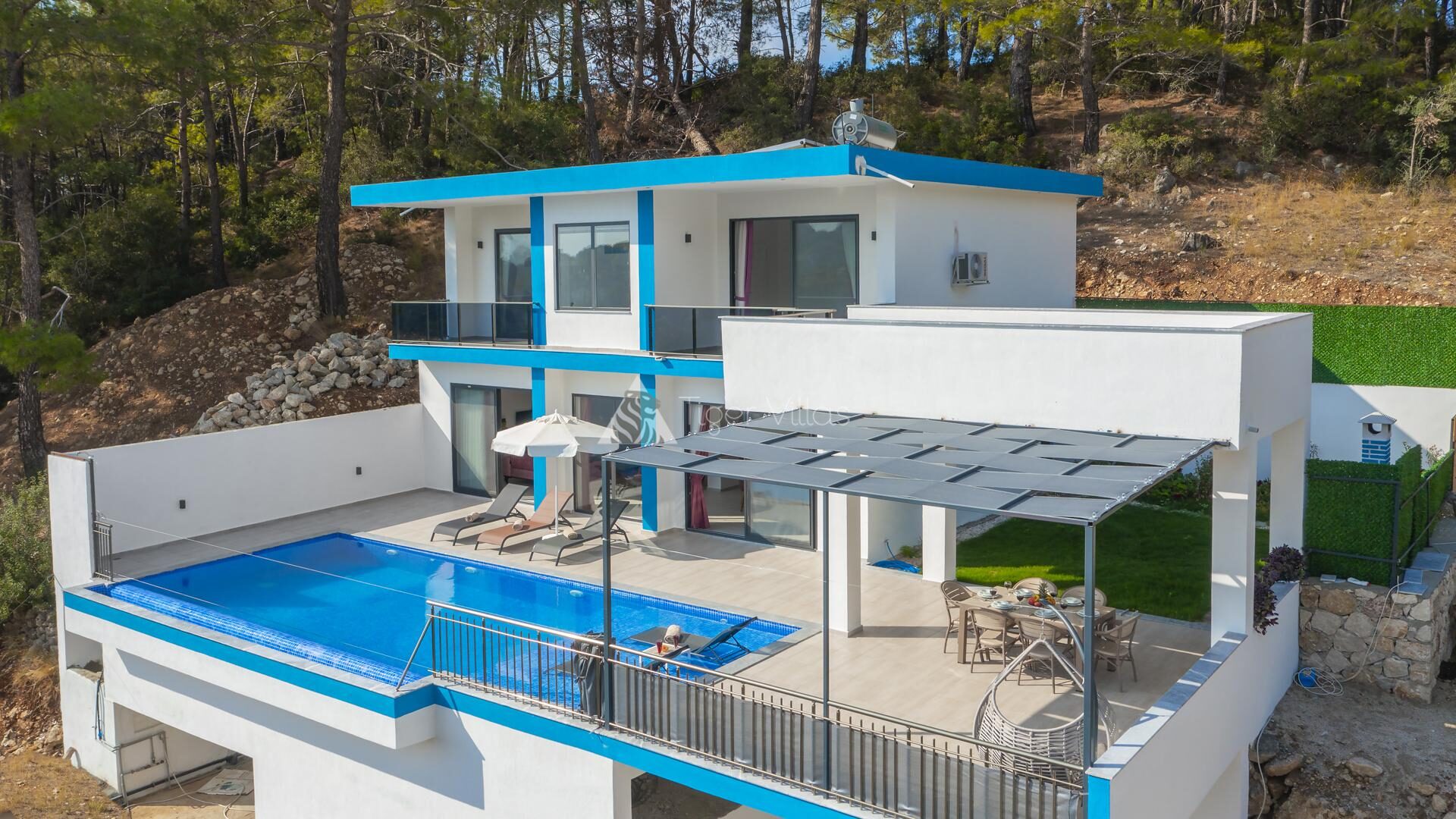 Villa Bozo 2 — 40