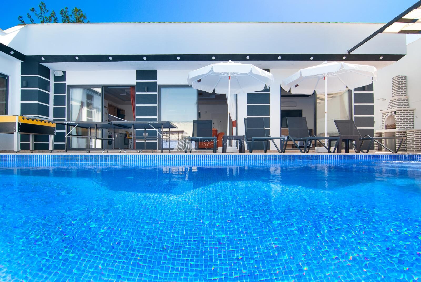 Villa Anemon 4 — 1