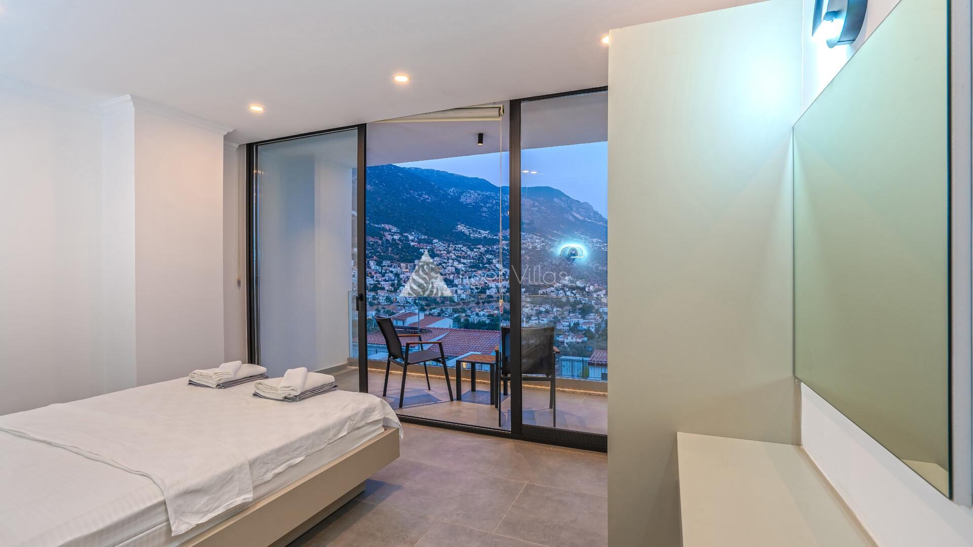 Villa Lion — 72
