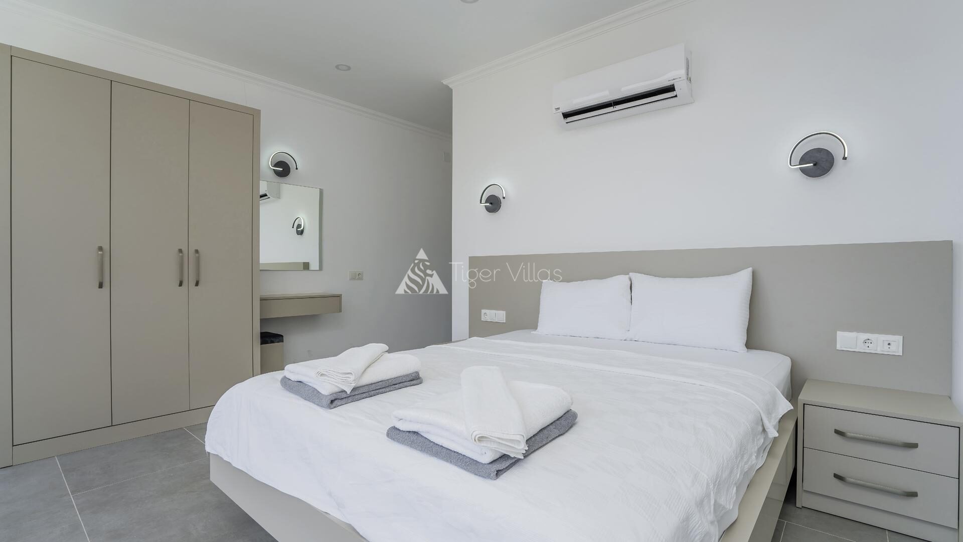 Villa Lion — 101