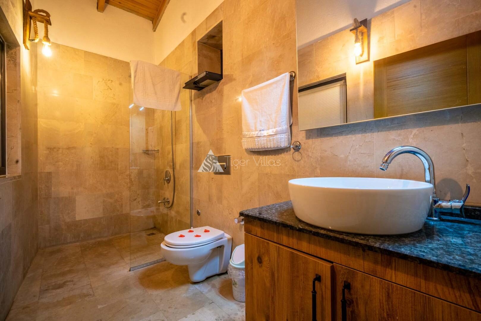 Villa Anemon 3 — 82
