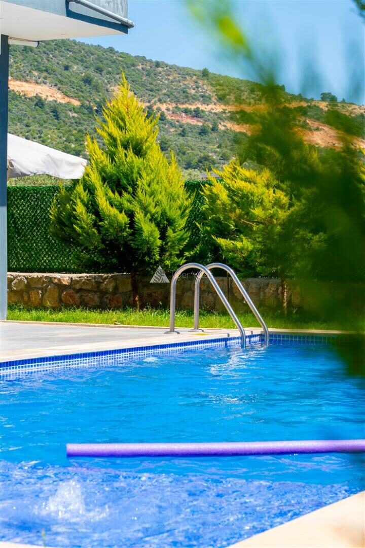 Villa İron — 18