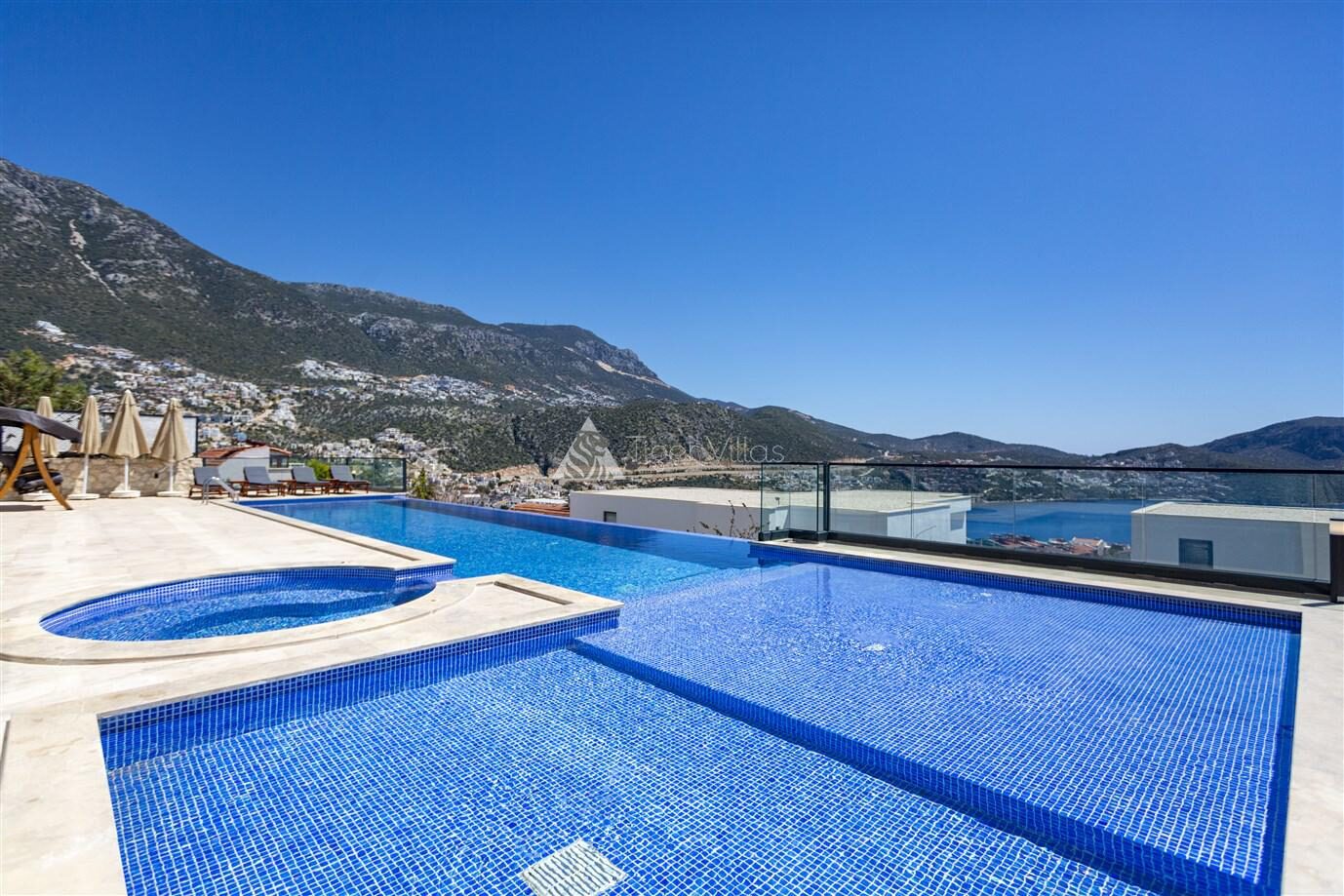 Villa Tigra — 19