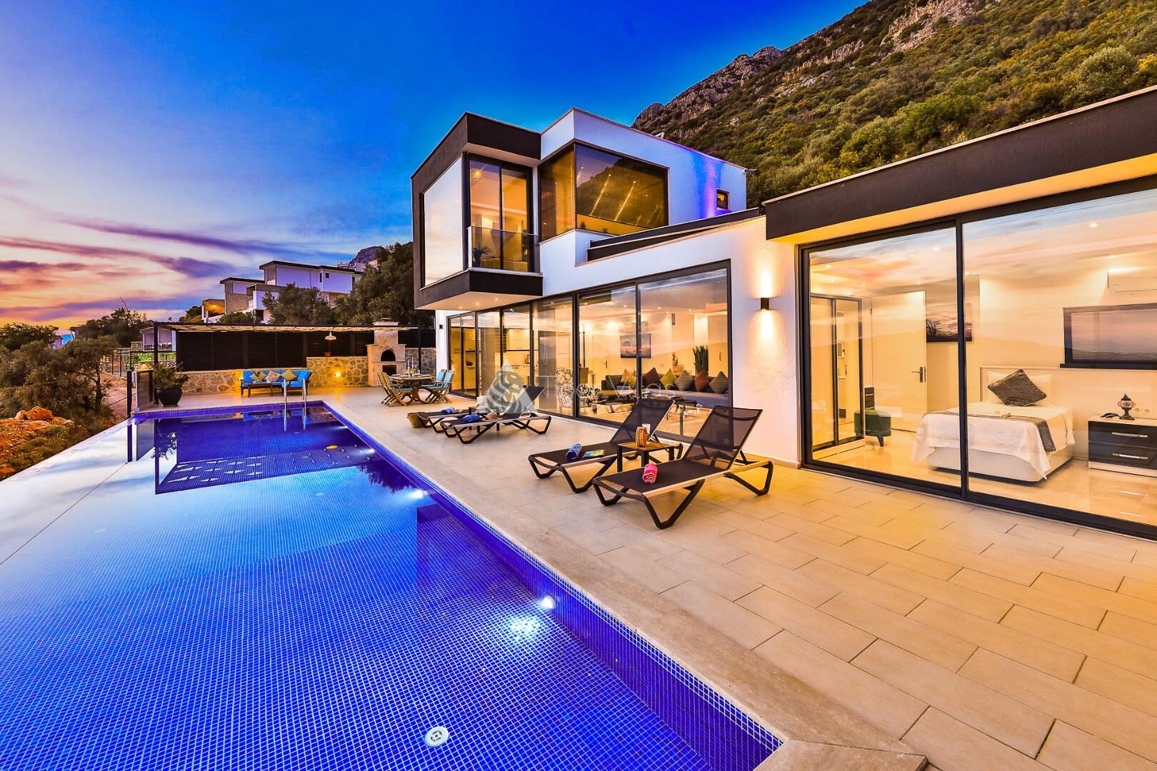 Villa Gloksinya — 4