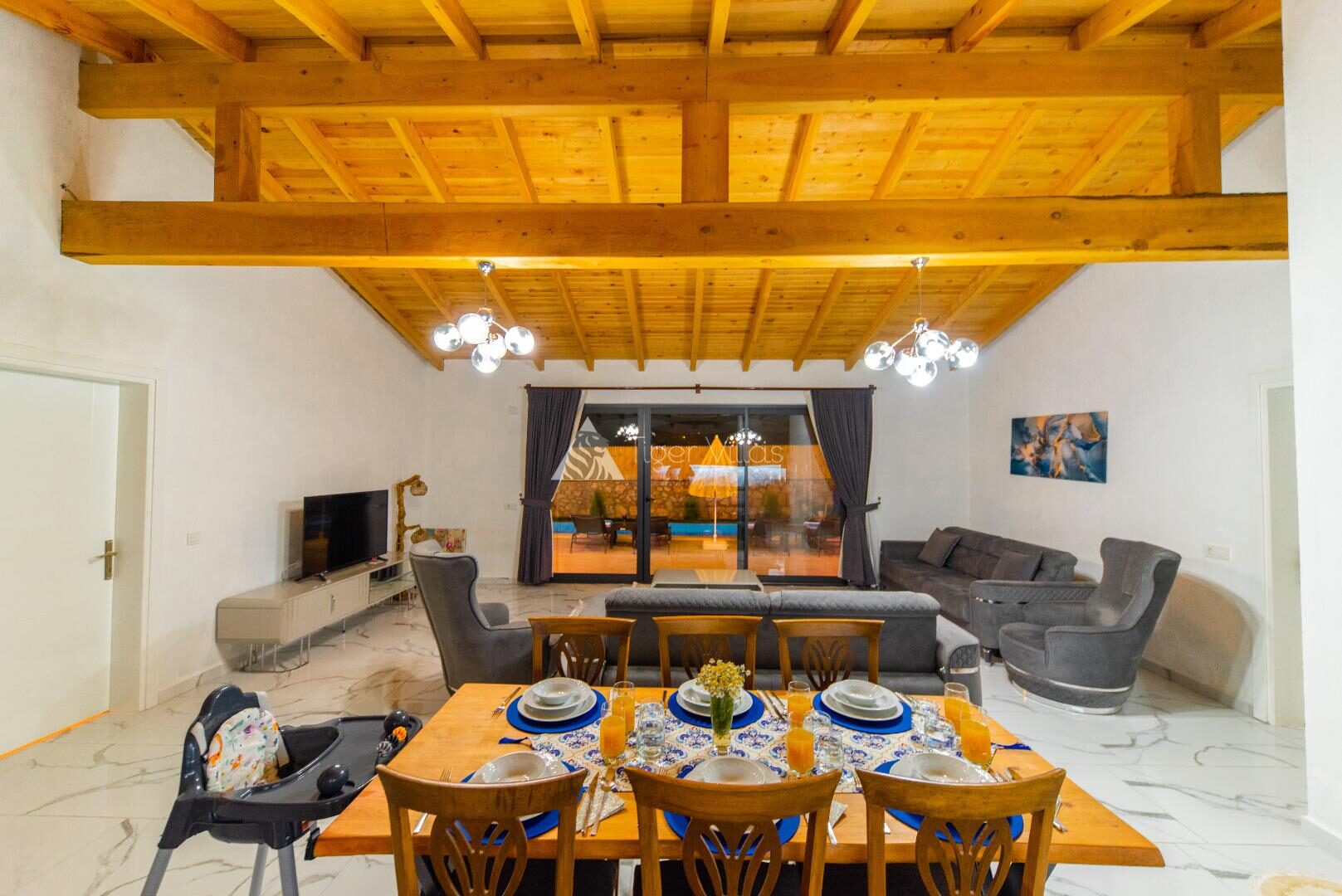 Villa Dessa — 25