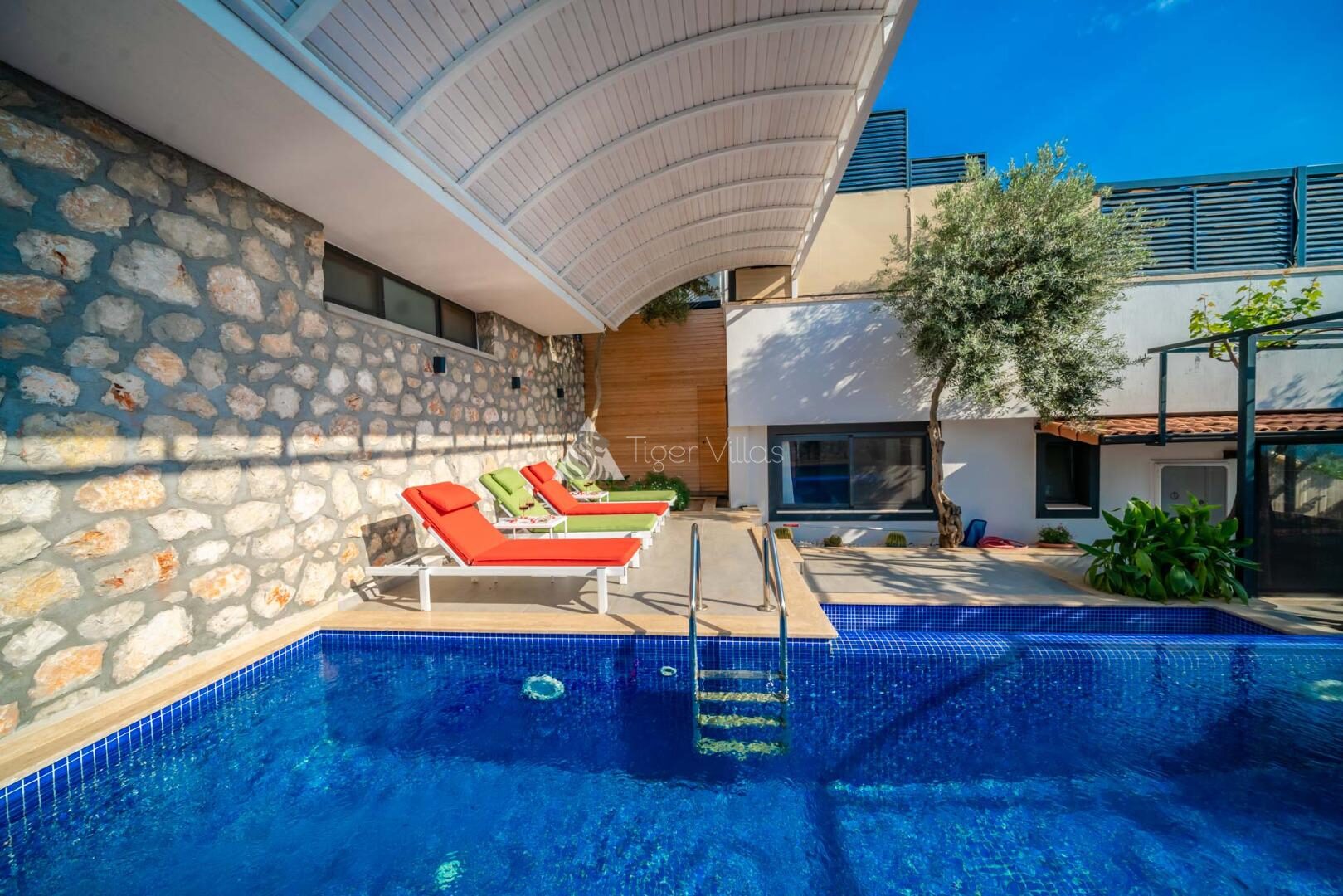 Villa Therapy Aqua — 8