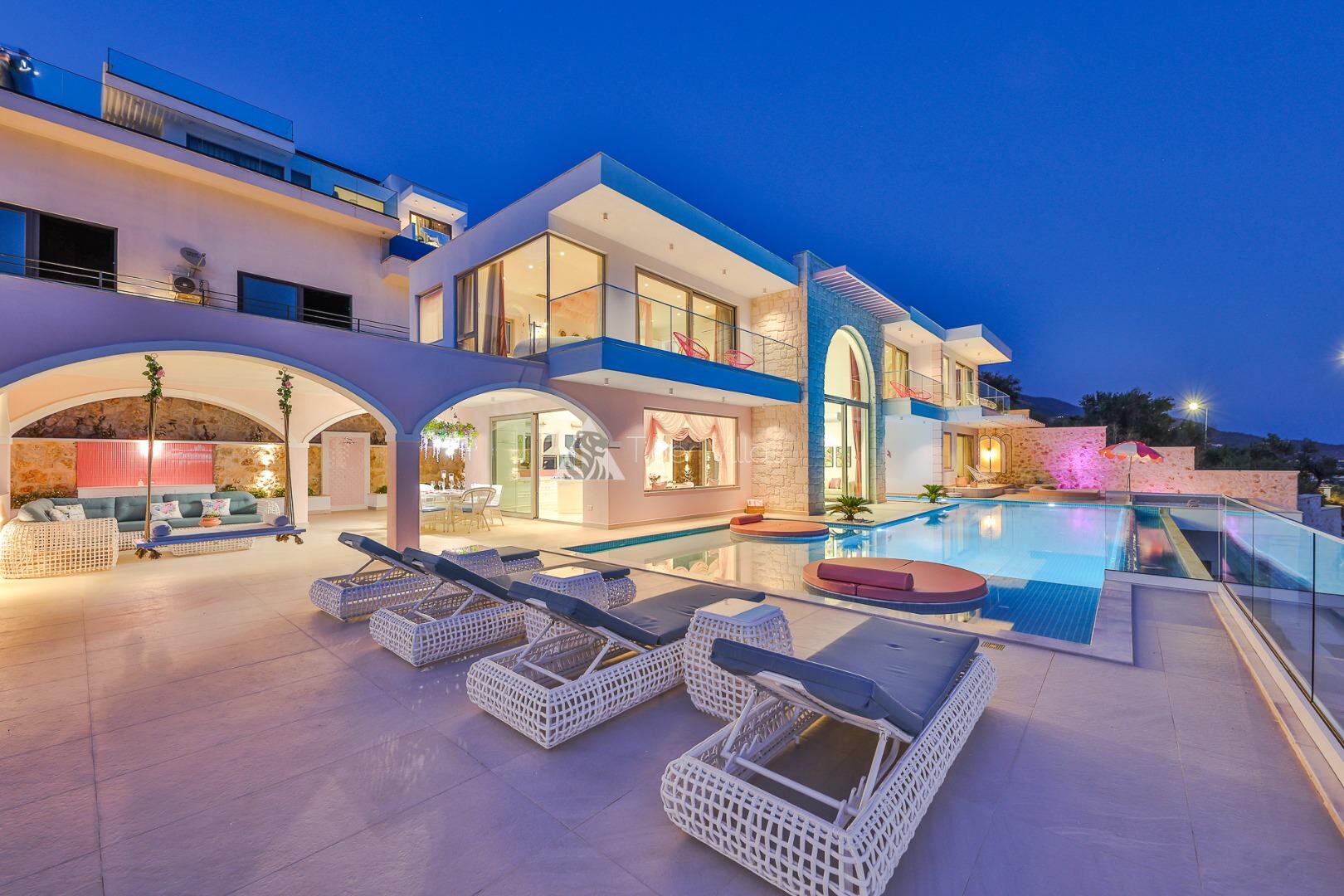 Villa Rosy — 6