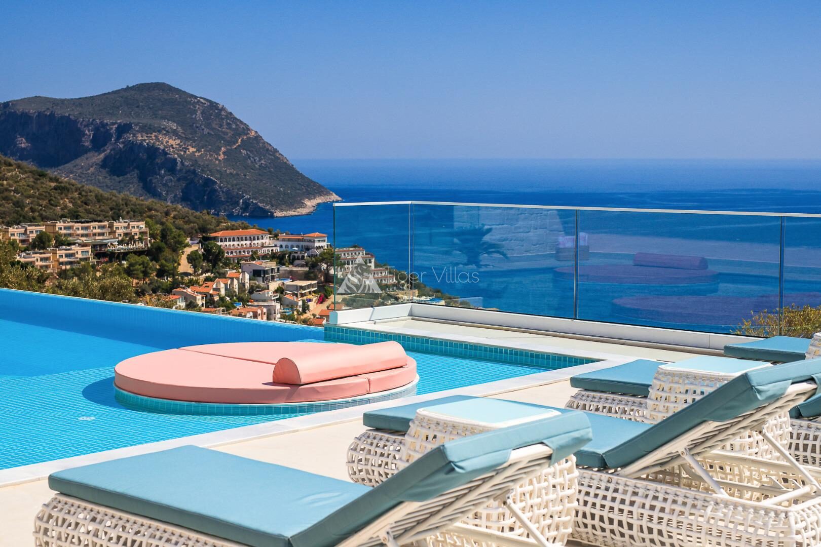 Villa Rosy — 16