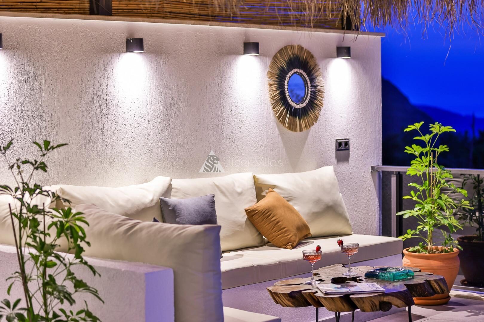Villa Fi Manor – villa for rent in Üzümlü