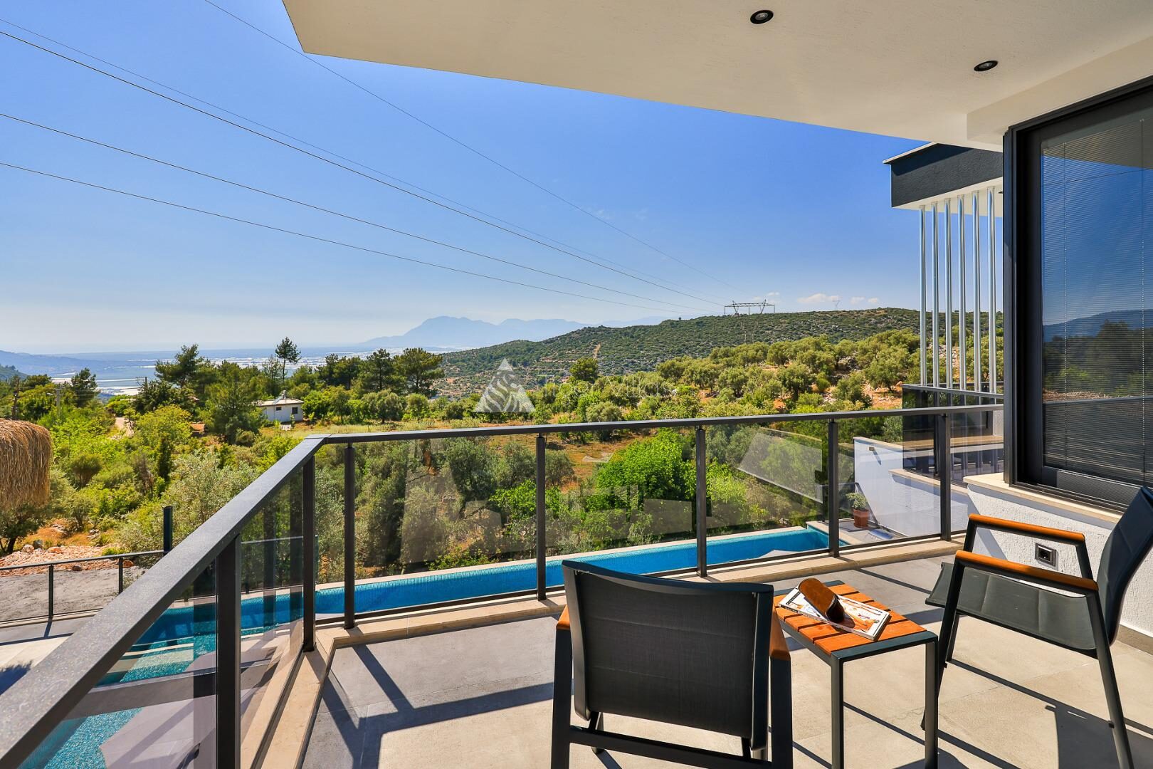 Villa Fi Manor — 60