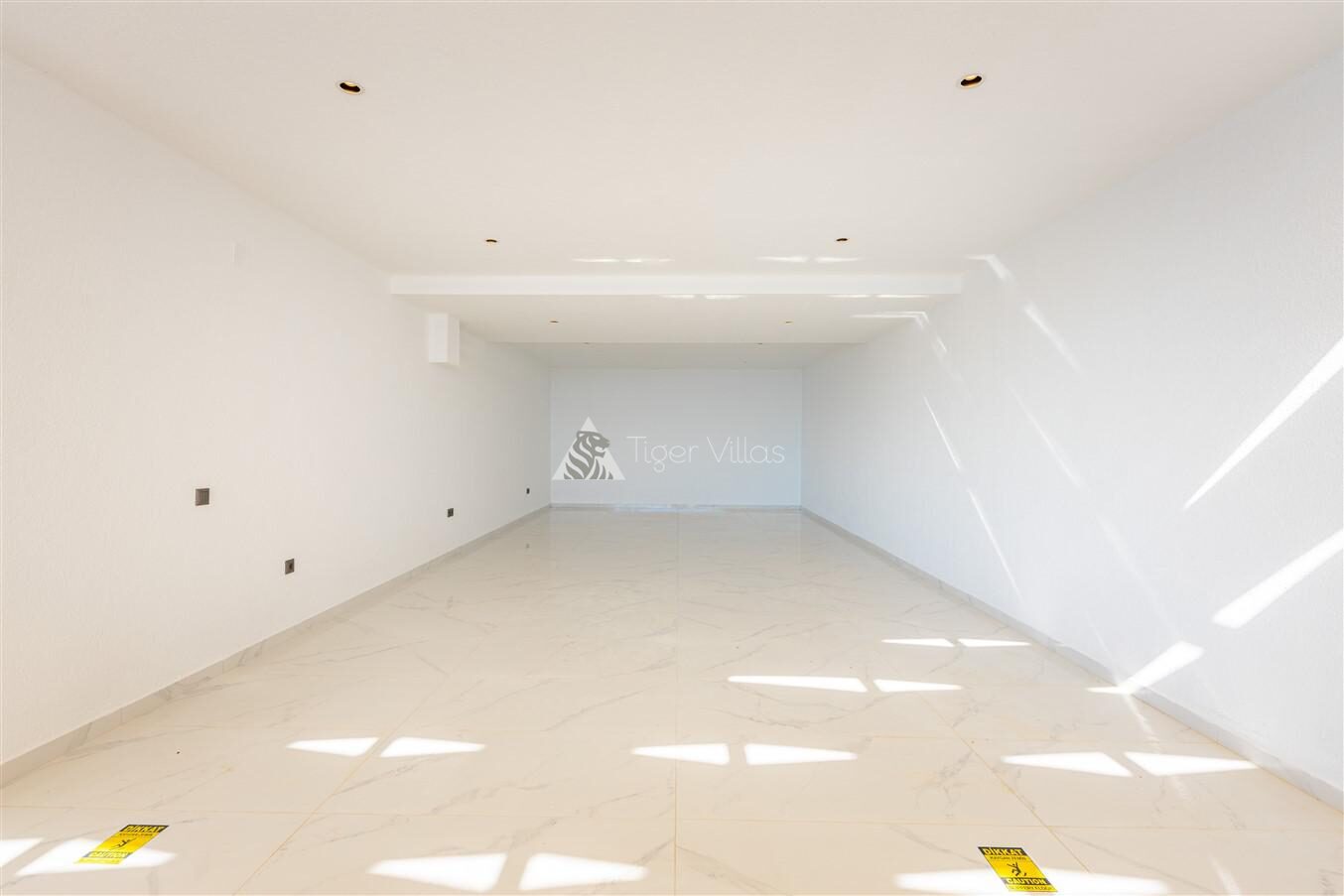Villa Royal Falcon — 13