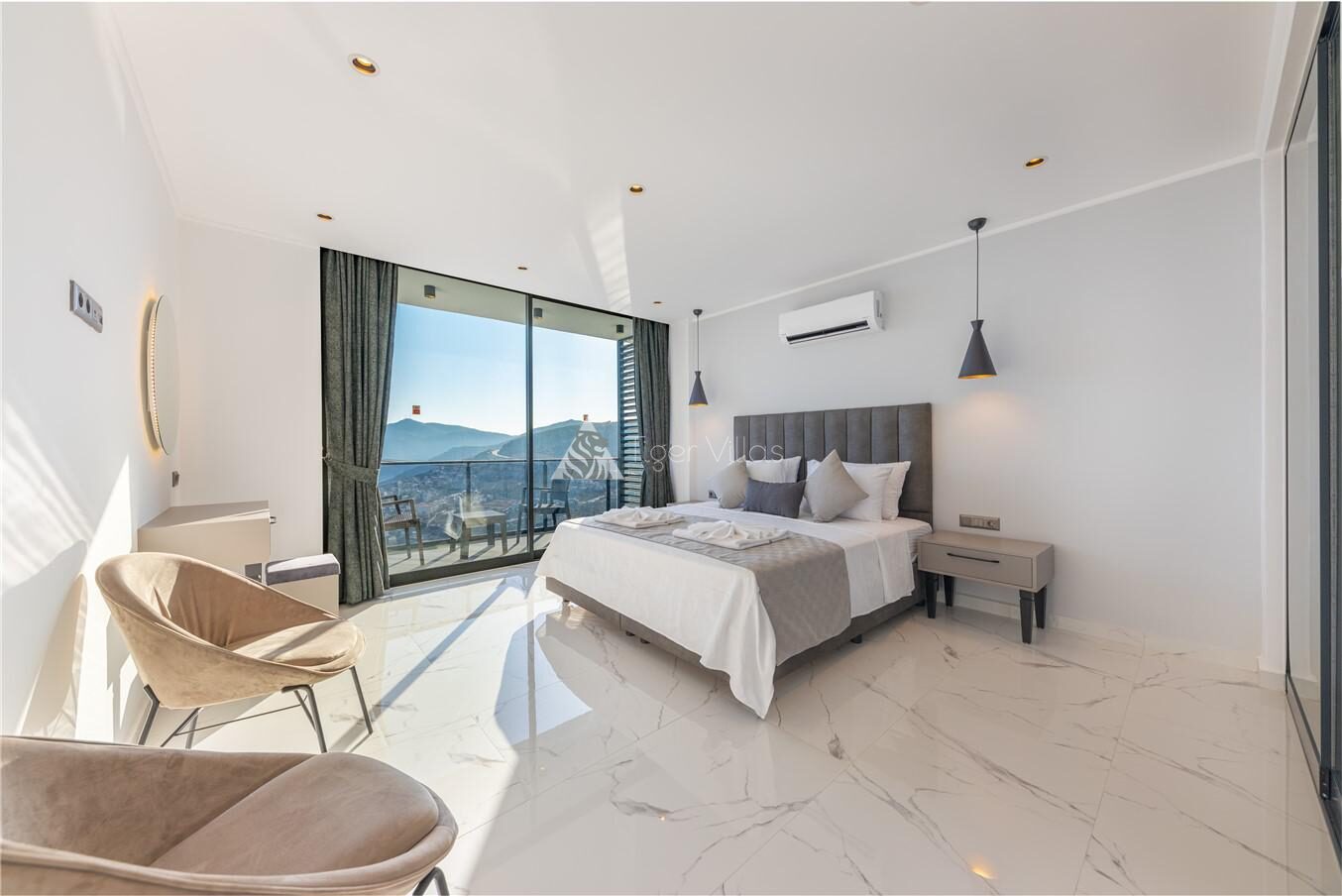 Villa Royal Falcon — 41