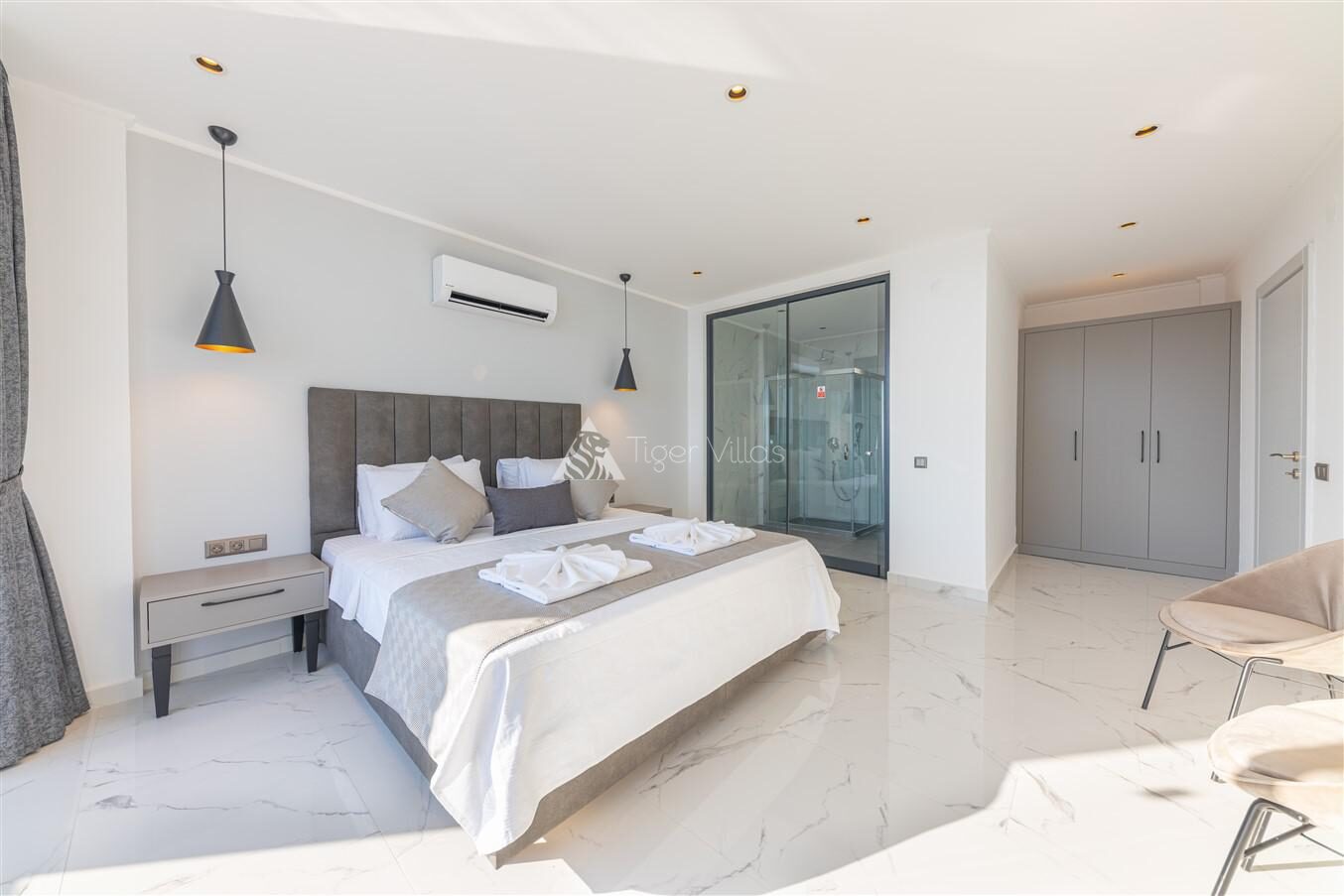 Villa Royal Falcon — 43