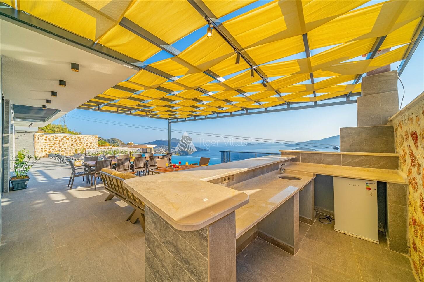 Villa Grey Falcon — 48