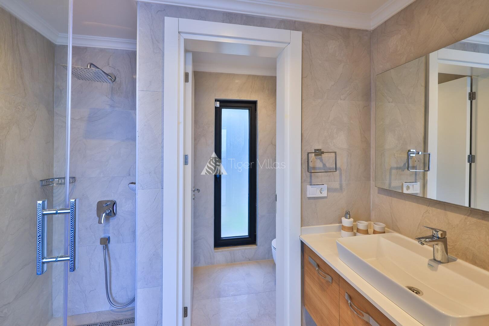 Villa Hecky Extra — 52