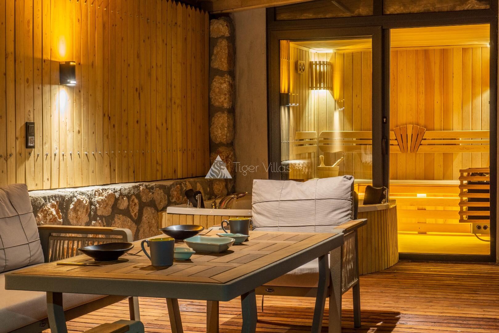 Villa Perla House — 11