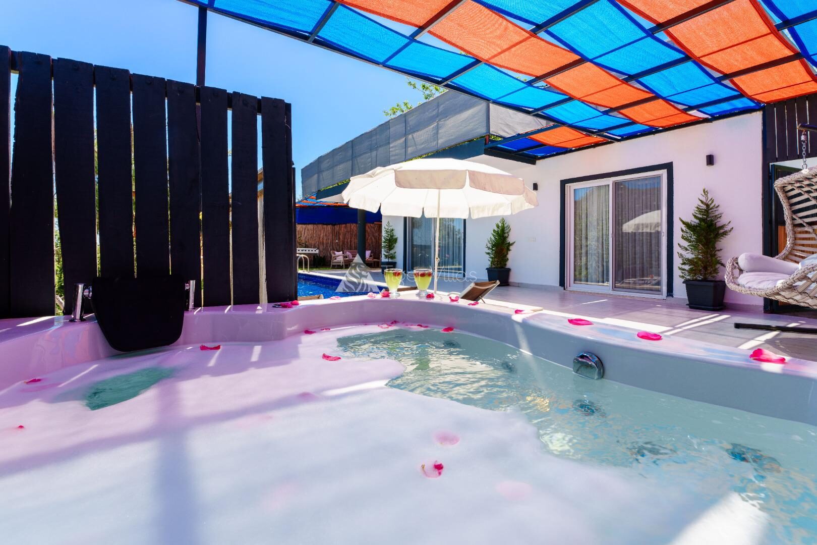 Villa Emek — 12