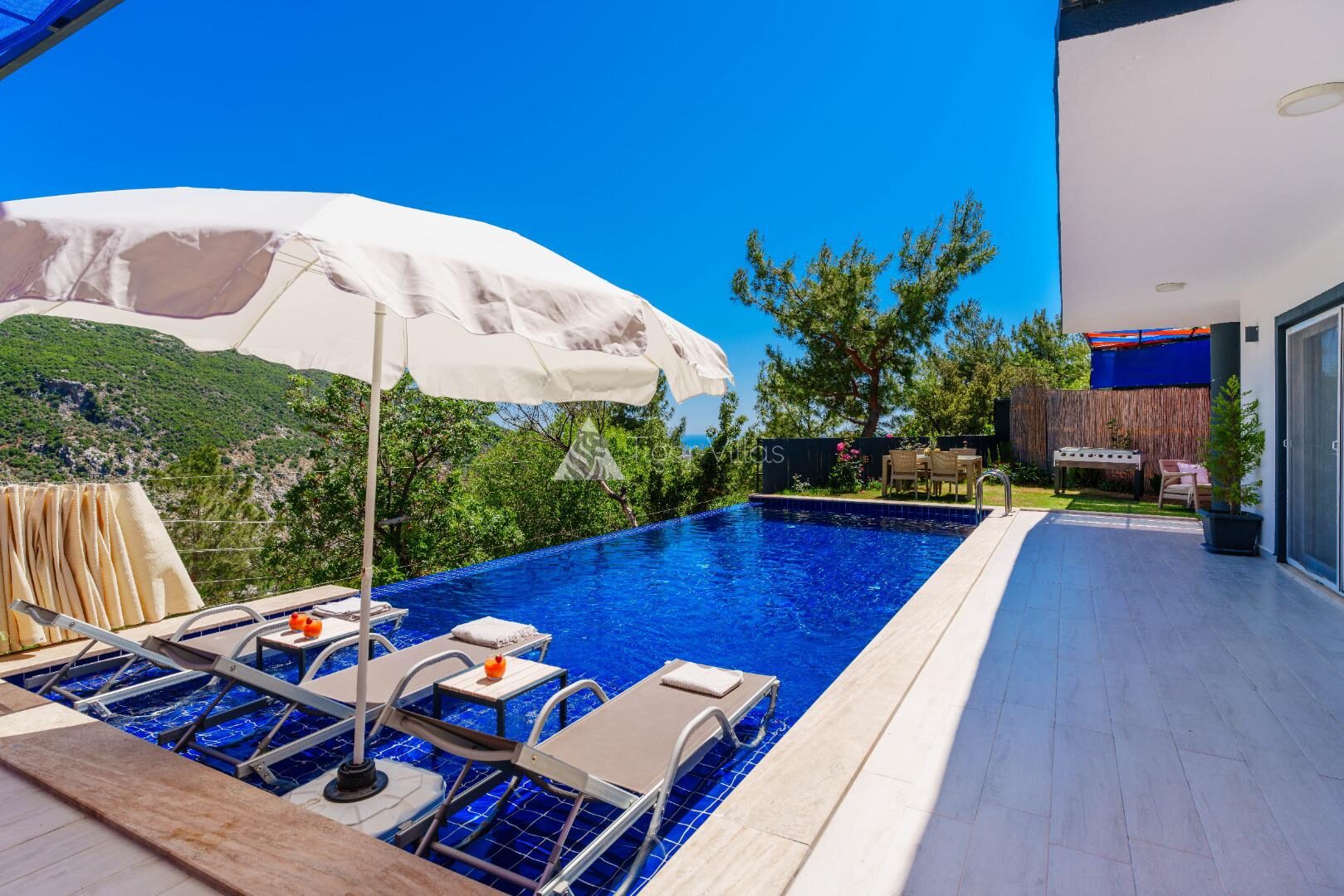 Villa Emek — 21
