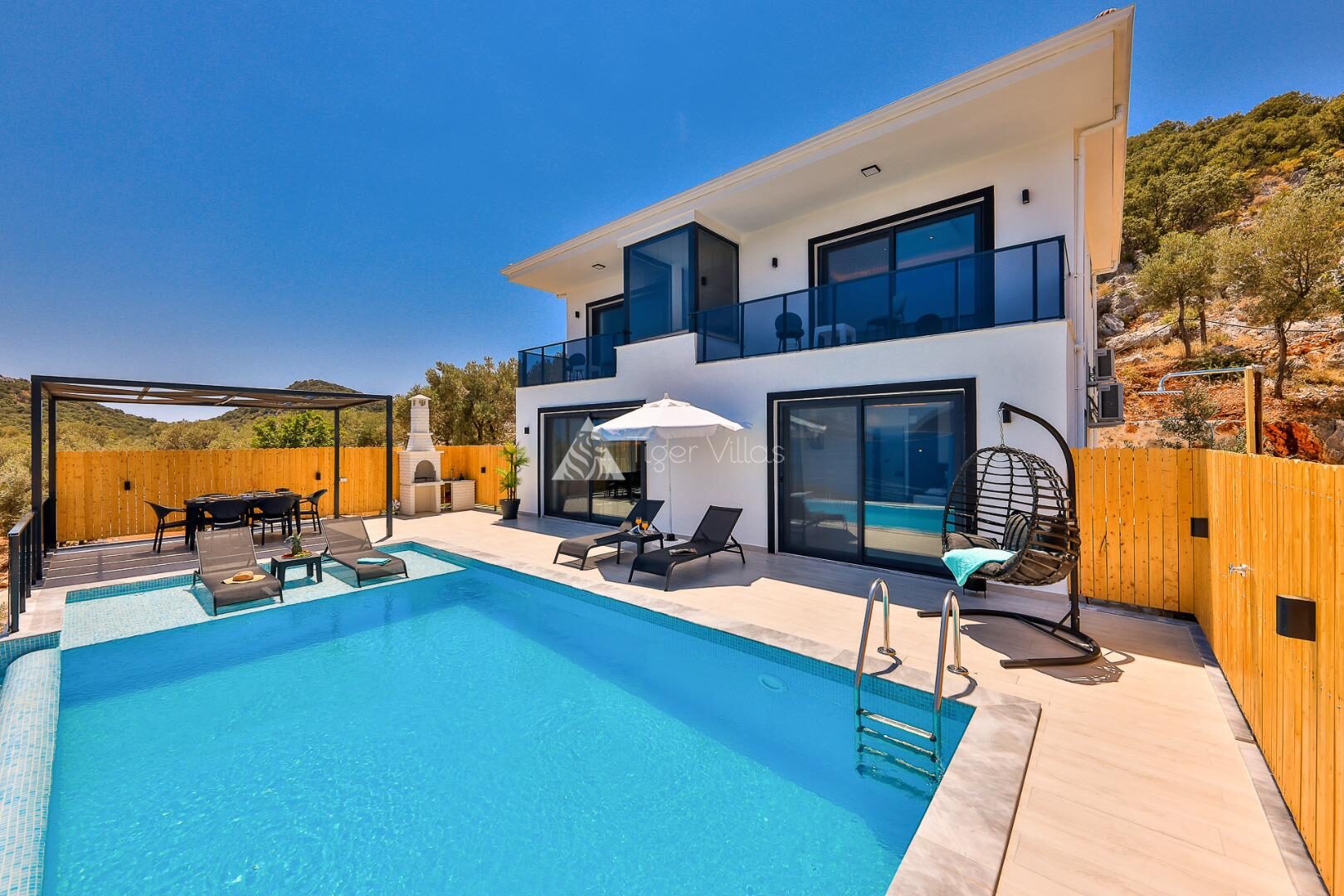 Villa Simurg — 10