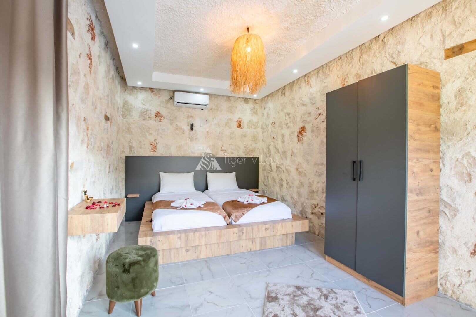 Villa Sunflower 3 — 40