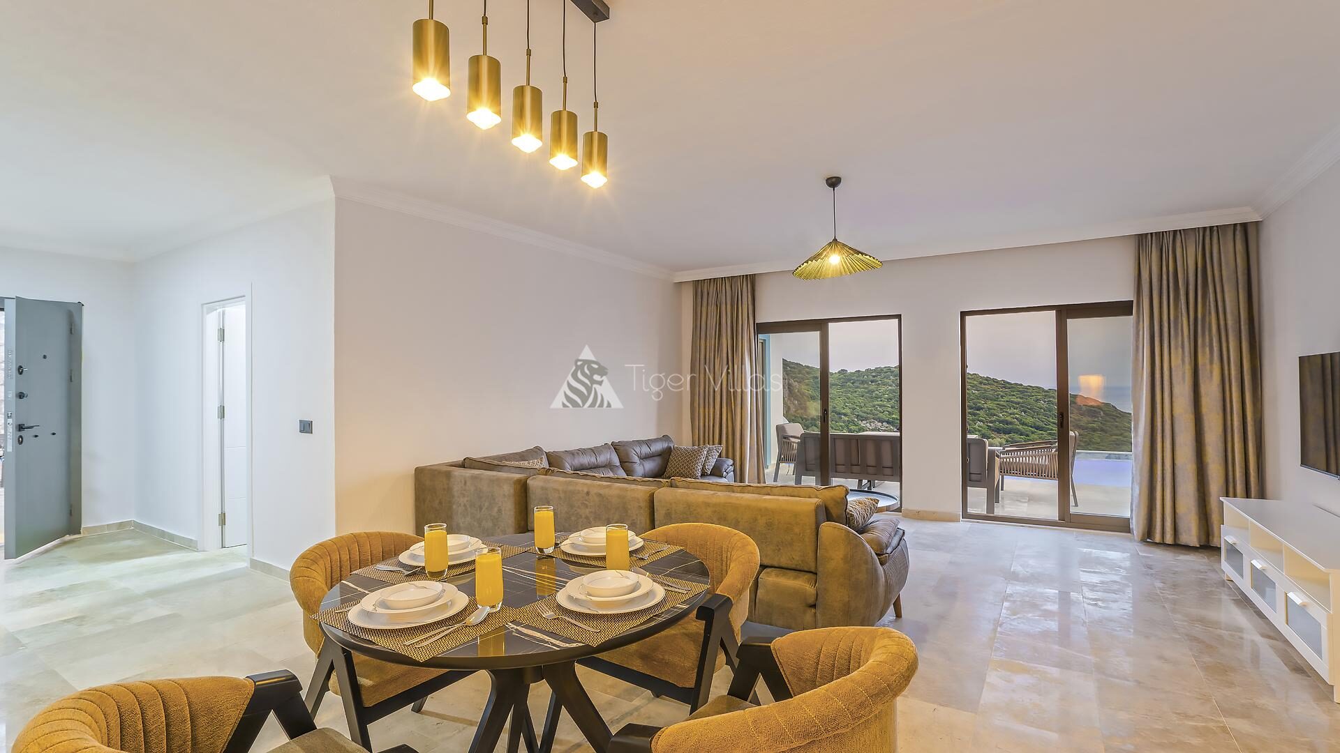 Villa Nevra — 42
