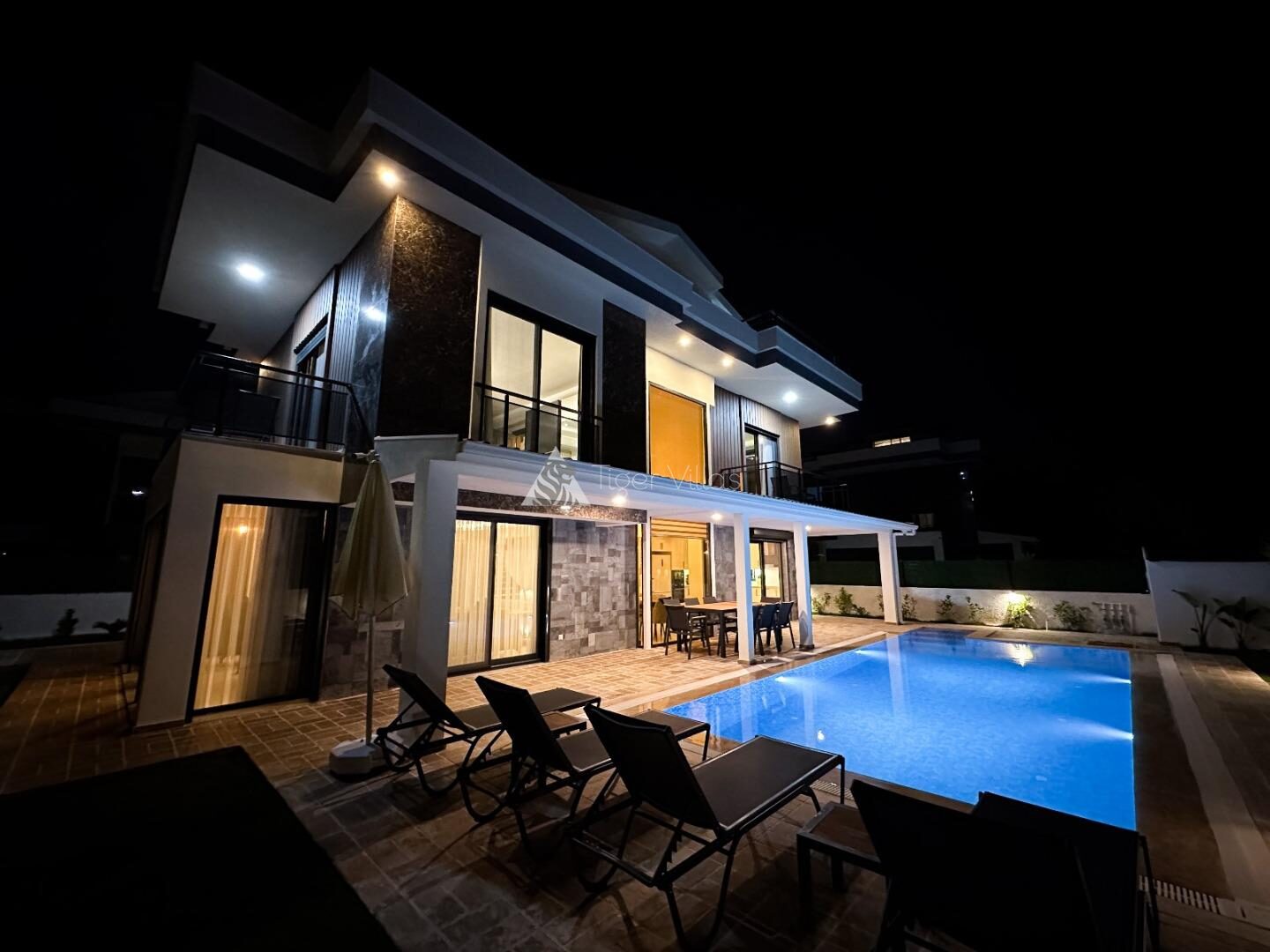 Villa Galaksi Mars 2 — 10
