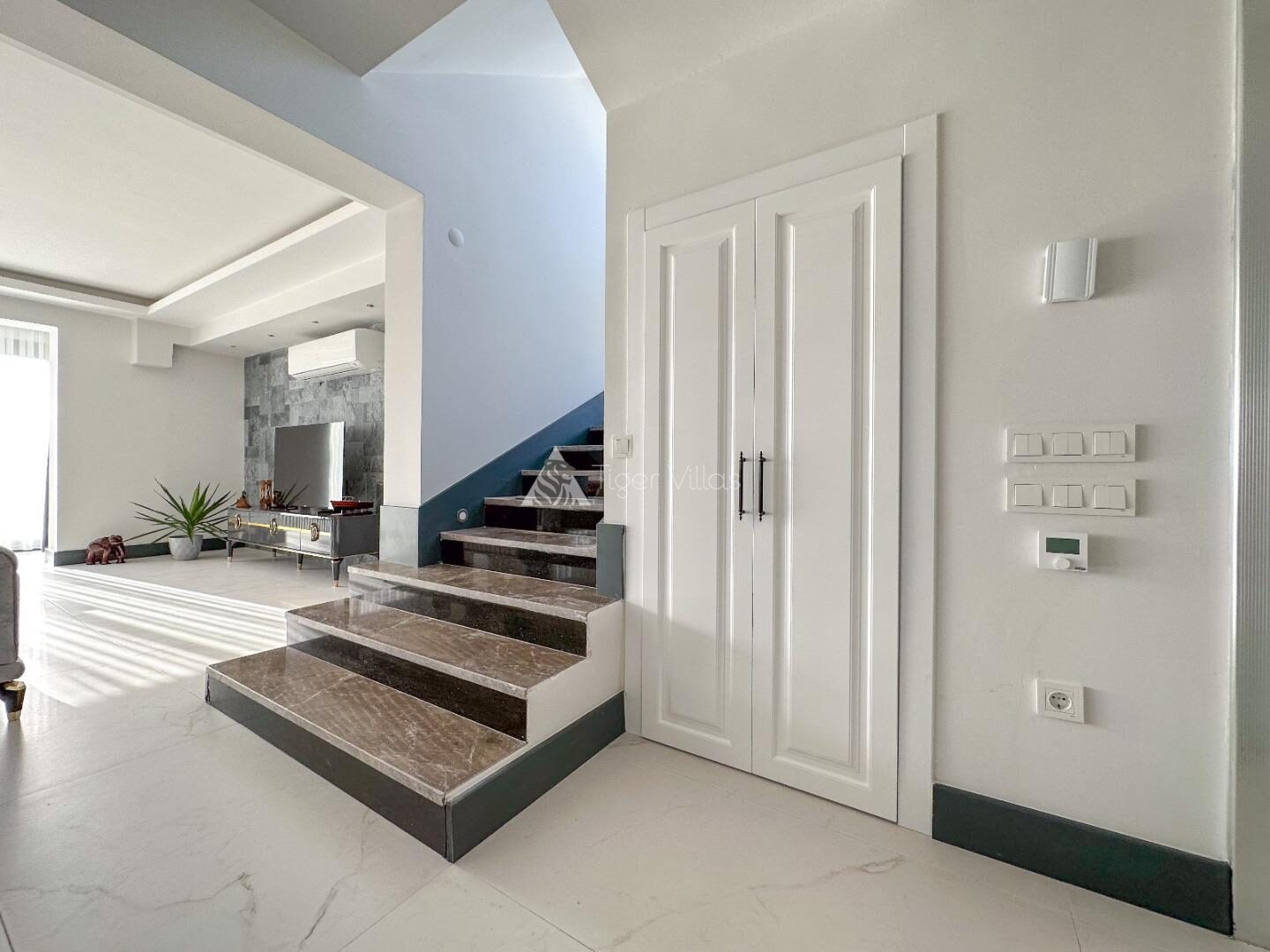 Villa Galaksi Mars 2 — 28