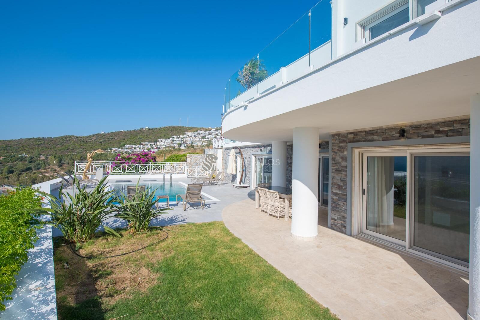 Villa Süper Boss 1 — 19
