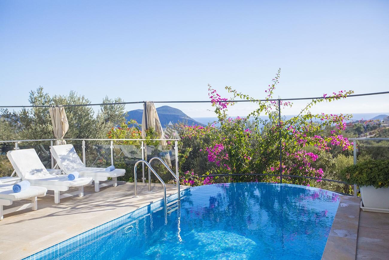 Villa Manolya — 2