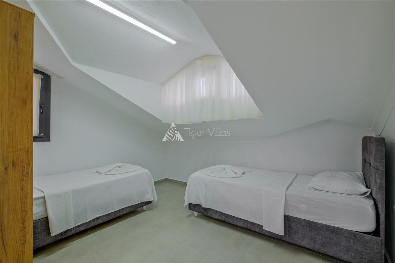 Villa Akdamar — 50