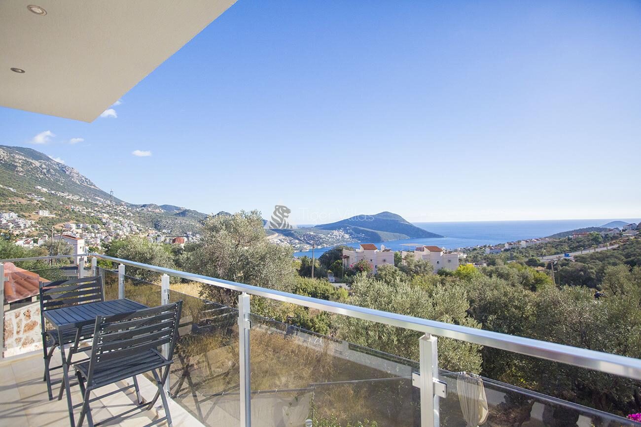 Villa Manolya — 11