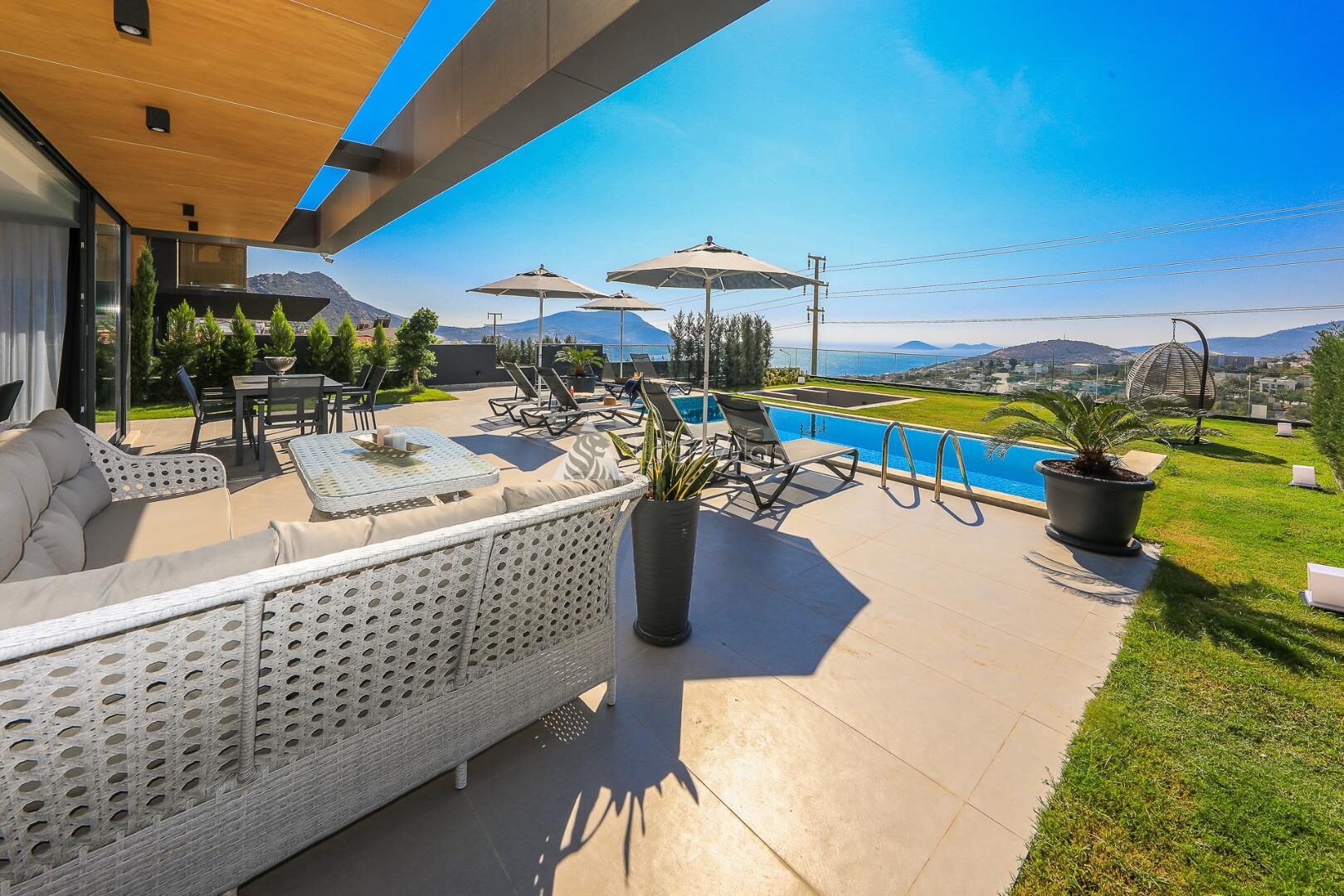 Villa Piazza — 18
