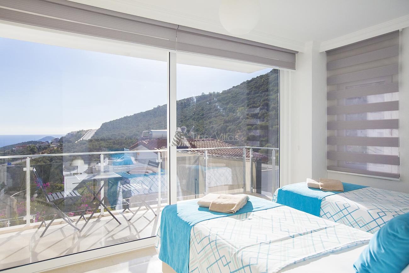 Villa Manolya — 13