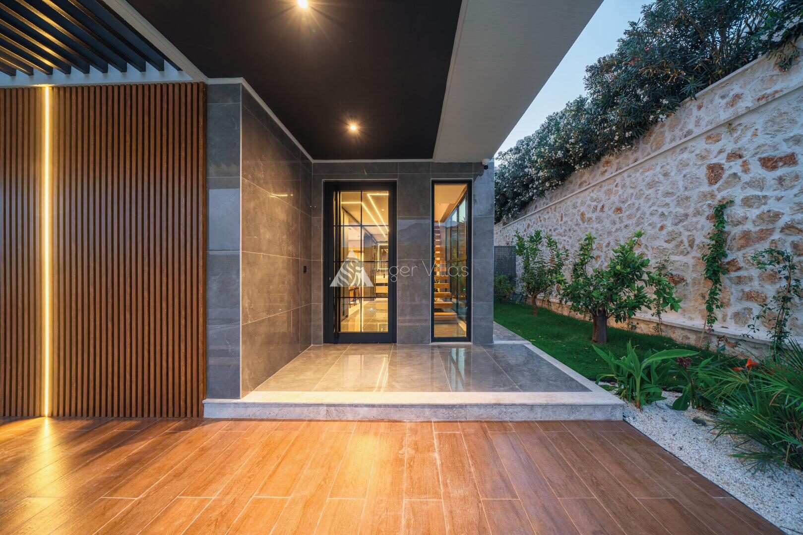 Villa Aura B — 28