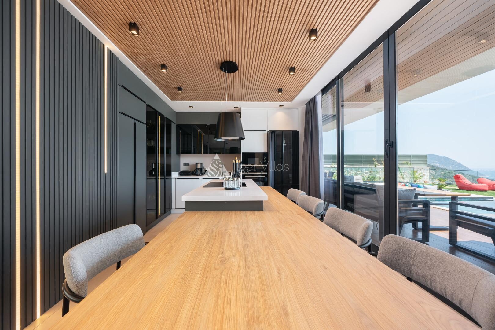 Villa Aura B — 33