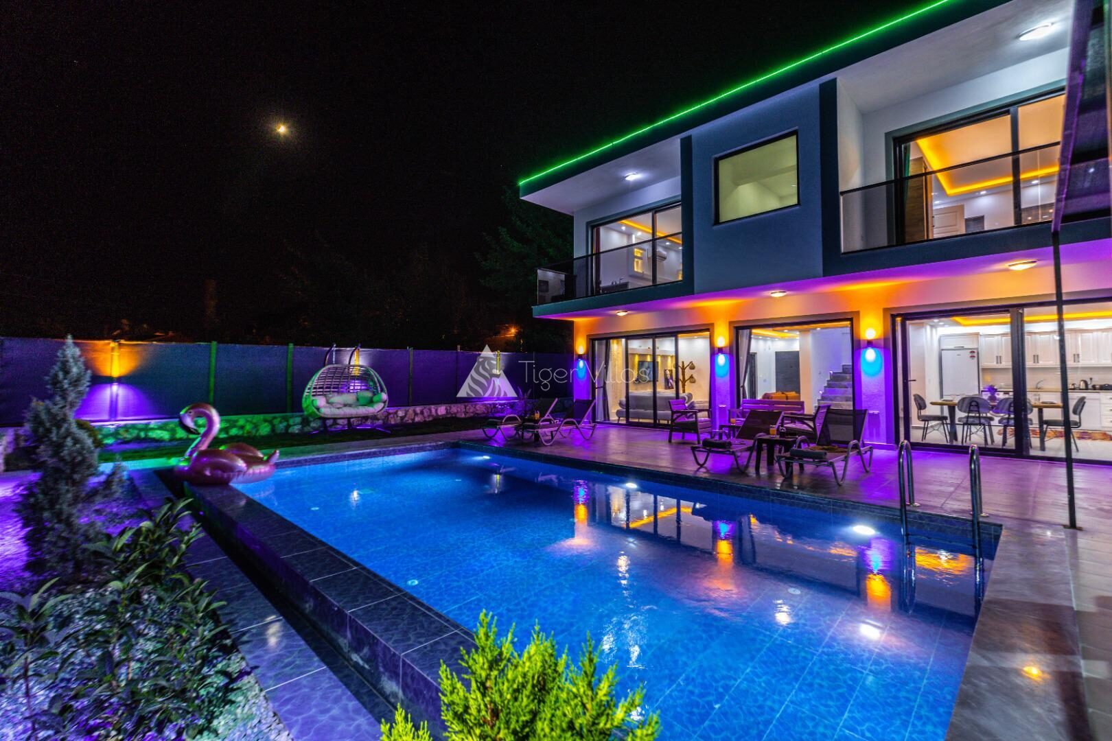 Villa Last Summer — 6