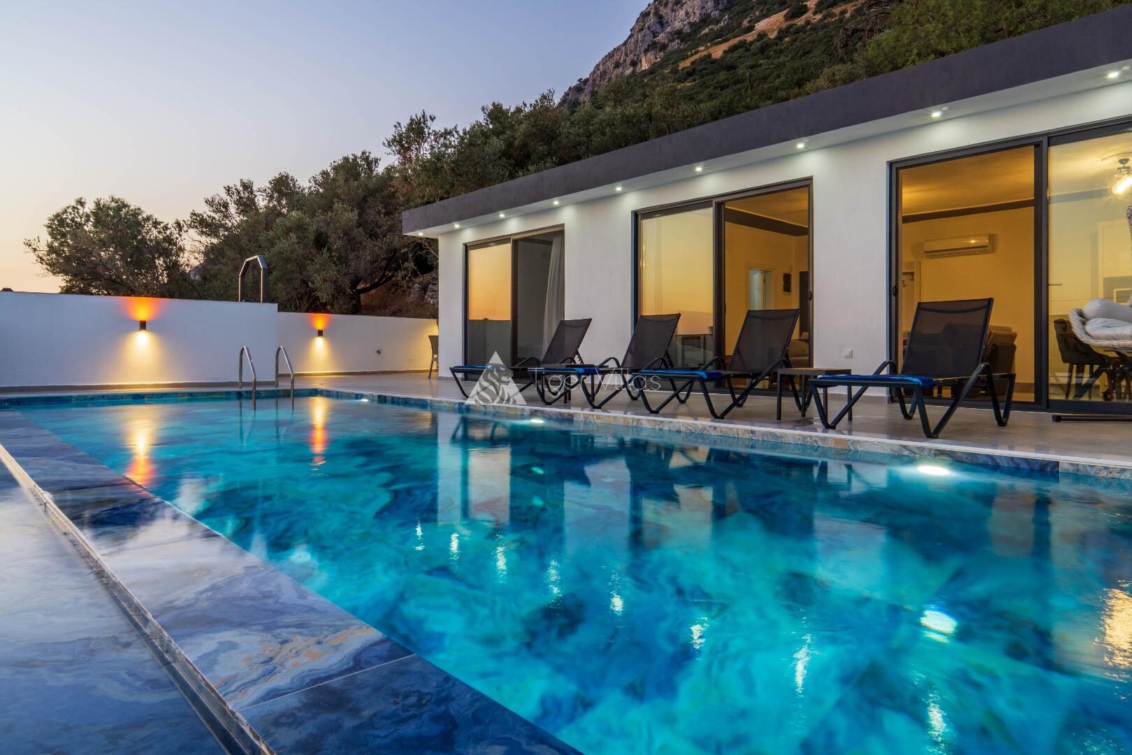 Villa Karbelen — 1