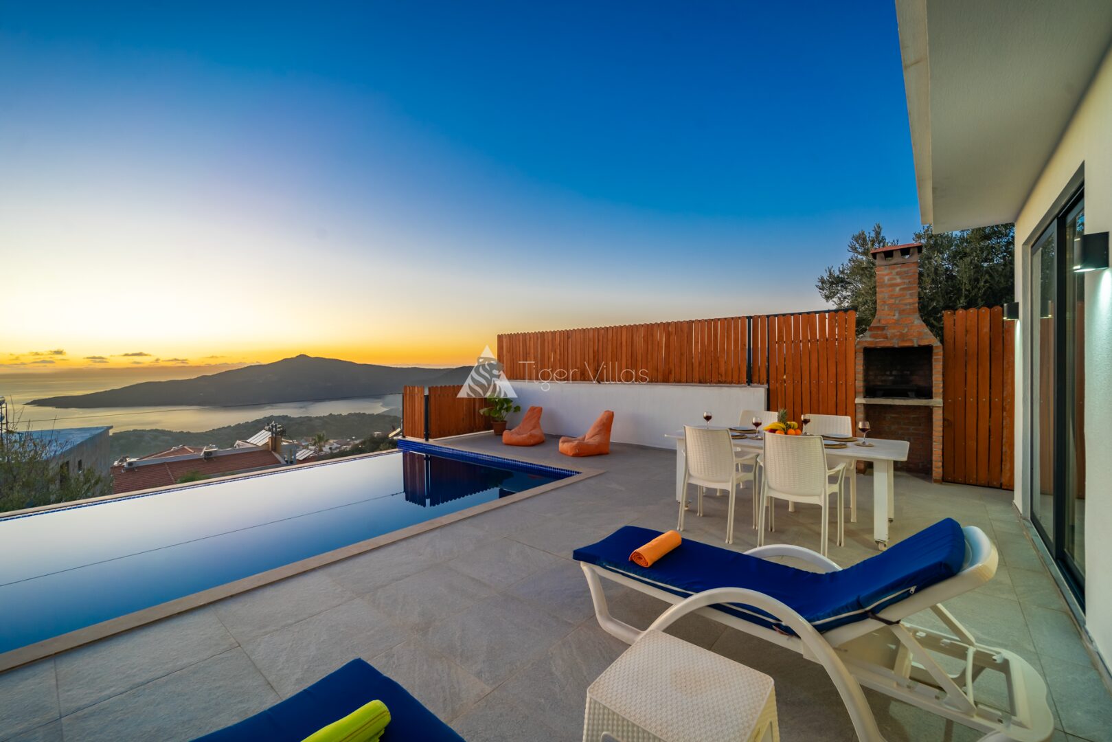 Villa Glorya — 21