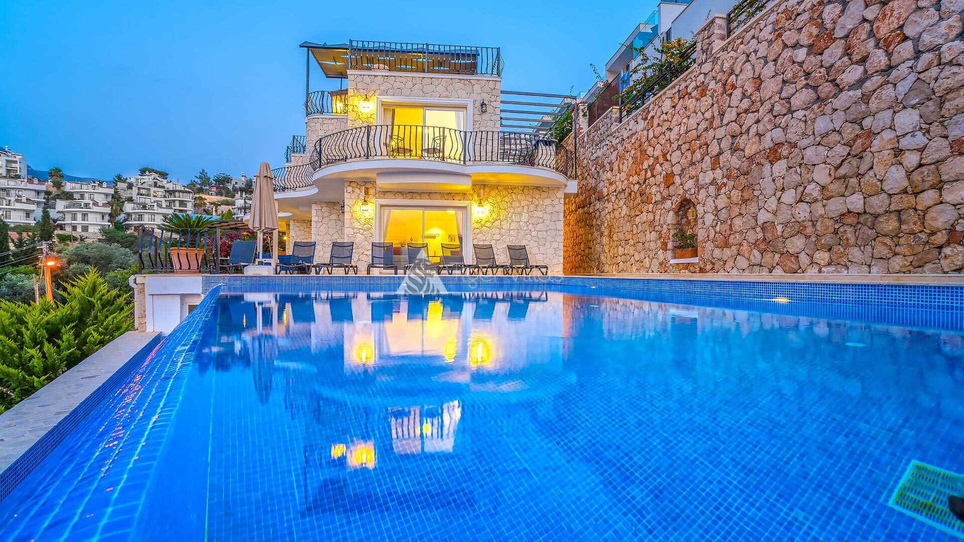 Villa Mavna — 2